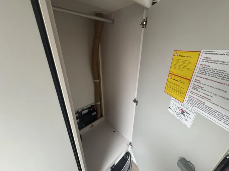 Fahrzeugbild Bürstner Premio 495 TK Stockbett/franz.Bett #15