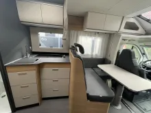 Fahrzeugbild Adria Matrix Axess 650 SL -Abverkaufstück mit Hubbett #9