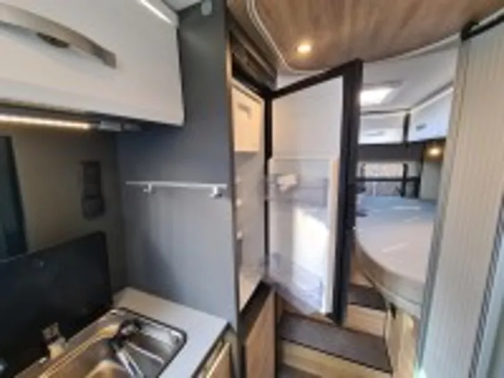 Fahrzeugbild Dethleffs Globetrail Advantage 640 ER Fiat *Dieselheizung*Premium Ausstattung* #15