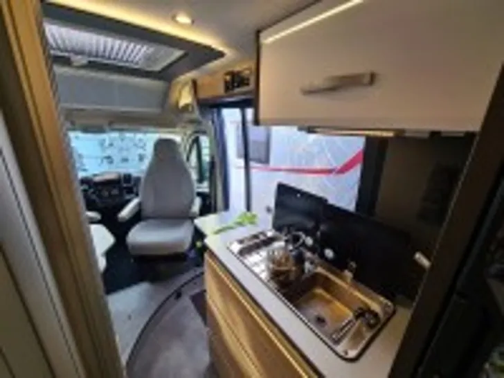 Fahrzeugbild Dethleffs Globetrail Advantage 640 ER Fiat *Dieselheizung*Premium Ausstattung* #17
