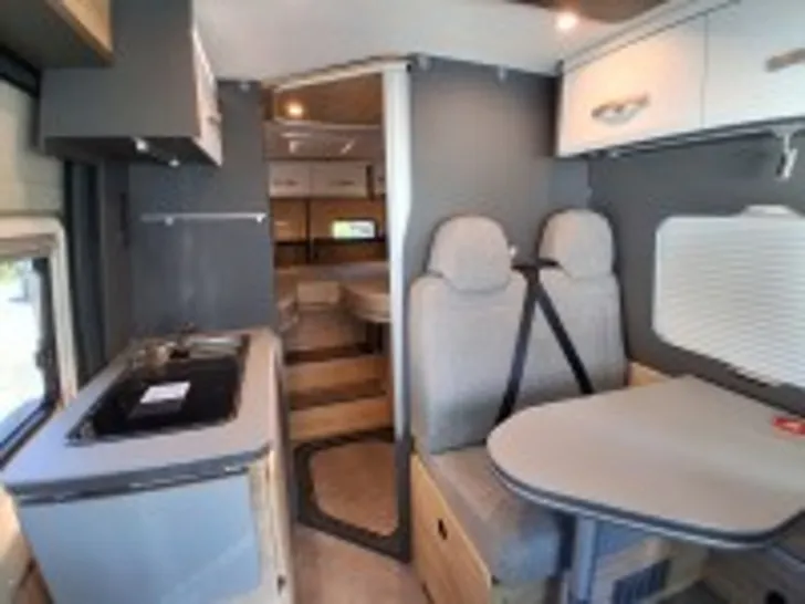 Fahrzeugbild Dethleffs Globetrail Advantage 640 ER Fiat *Dieselheizung*Premium Ausstattung* #27
