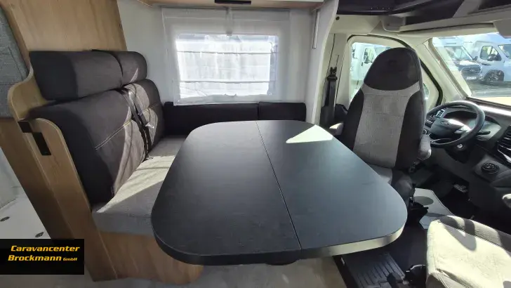 Fahrzeugbild Chausson Teilintegrierte 627 Titanium Line Modell 2027, UVP84785Euro #13