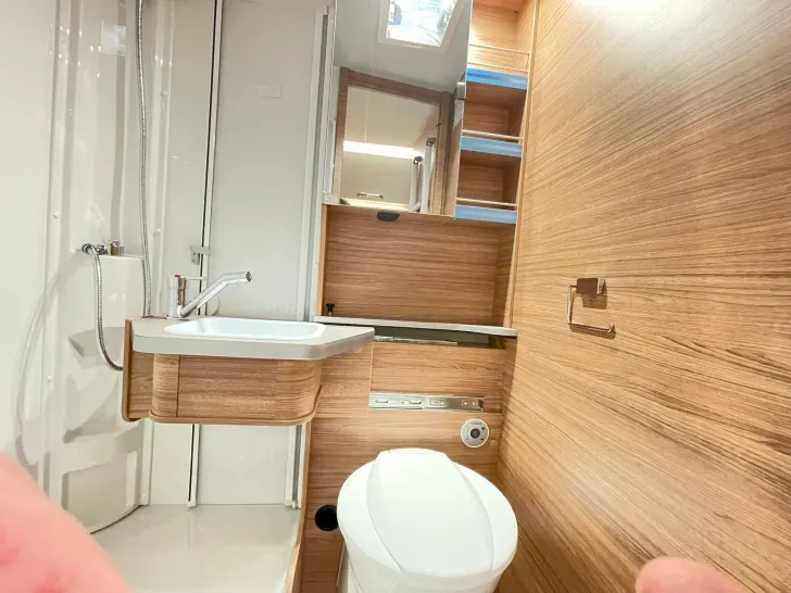 Fahrzeugbild Weinsberg CaraSuite 650 MEG EDITION [SPICY] MJ2027 #28