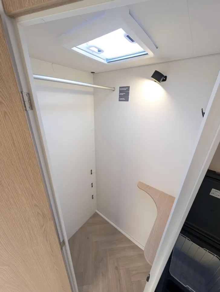 Fahrzeugbild LMC e-dero 470 K #11