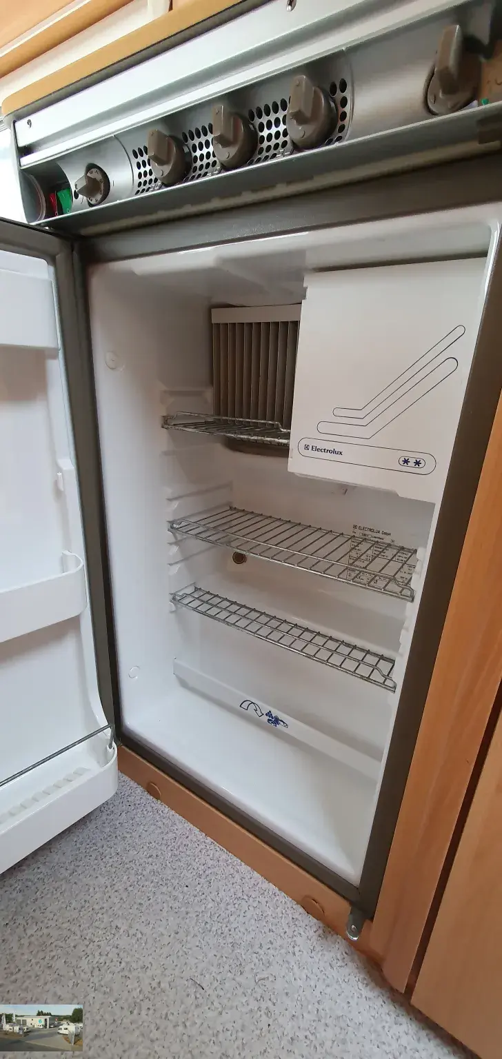 Fahrzeugbild Knaus Südwind 400 Nr. 97 - Mover, Doppelb. #12