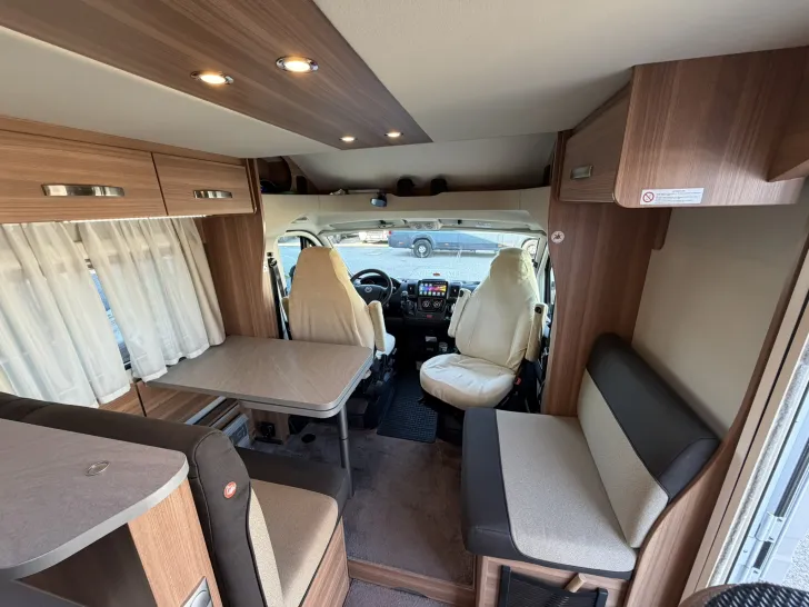 Fahrzeugbild Weinsberg CaraSuite 700 ME #42