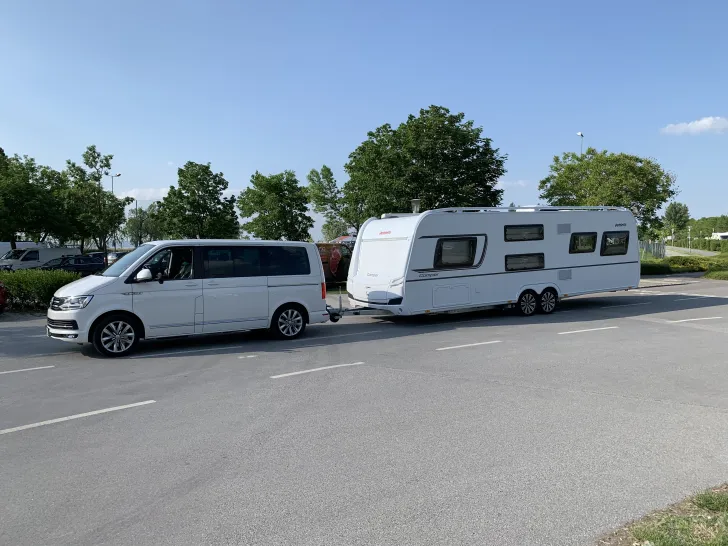 Fahrzeugbild Dethleffs Camper 730 FKR neuwertig #3