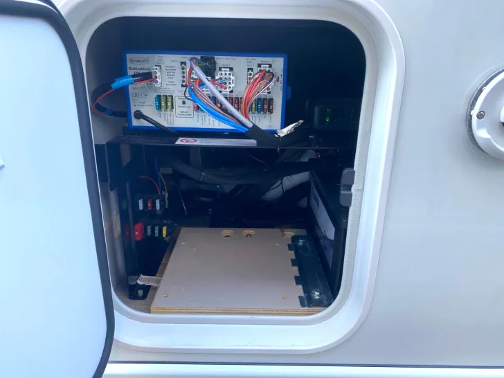 Fahrzeugbild Hymer Exsis-i Pure 580 MwSt ausweisbar #24