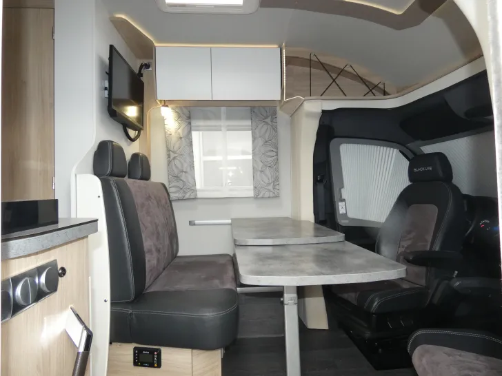 Fahrzeugbild Frankia NEO MT 7 GDK BLACK LINE - Hubstützen, Sat-Twin uvm. #7