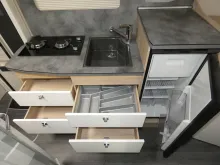 Fahrzeugbild Frankia NEO MT 7 GDK BLACK LINE - Hubstützen, Sat-Twin uvm. #14