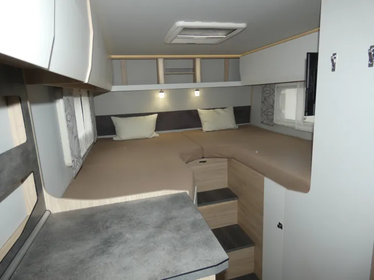 Fahrzeugbild Frankia NEO MT 7 GDK BLACK LINE - Hubstützen, Sat-Twin uvm. #15