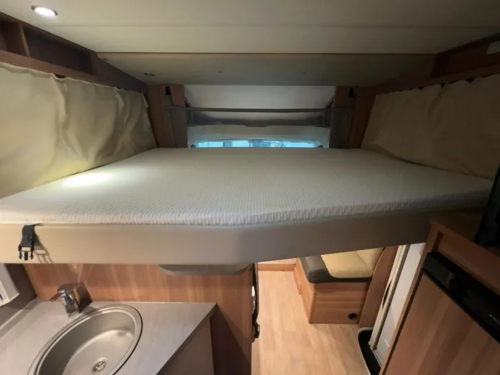 Fahrzeugbild Weinsberg Caraloft 700 MXH/Quensbett+Hubbett/Markise #14