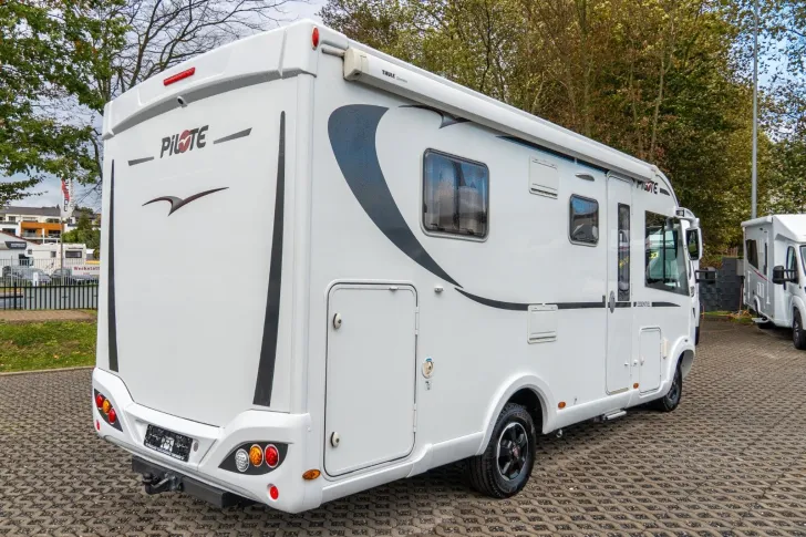Fahrzeugbild Pilote G650C Essentiel *Automatik*AHK*Solar*SAT*RFK* #5