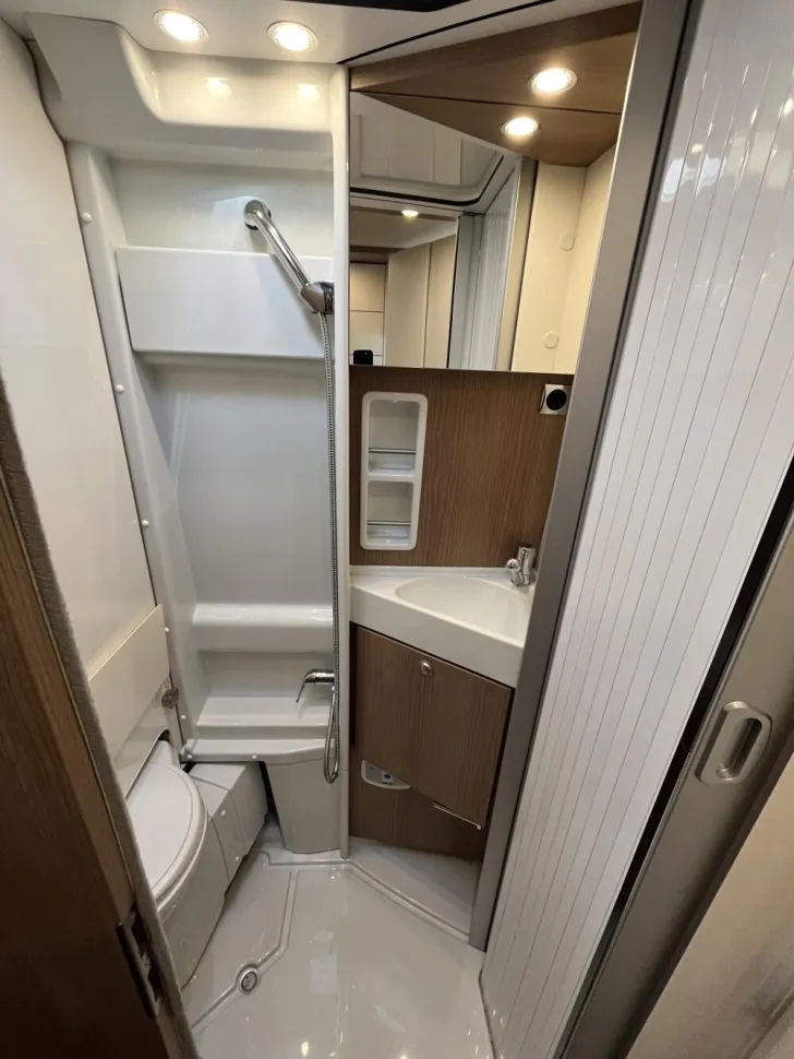 Fahrzeugbild Malibu Van Charming GT 640 LE RB #13