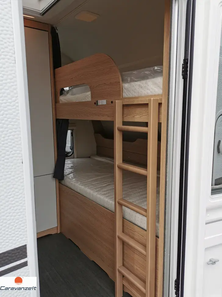 Fahrzeugbild Dethleffs Aero up 460 KR Duschpaket/St0ckbetten #5