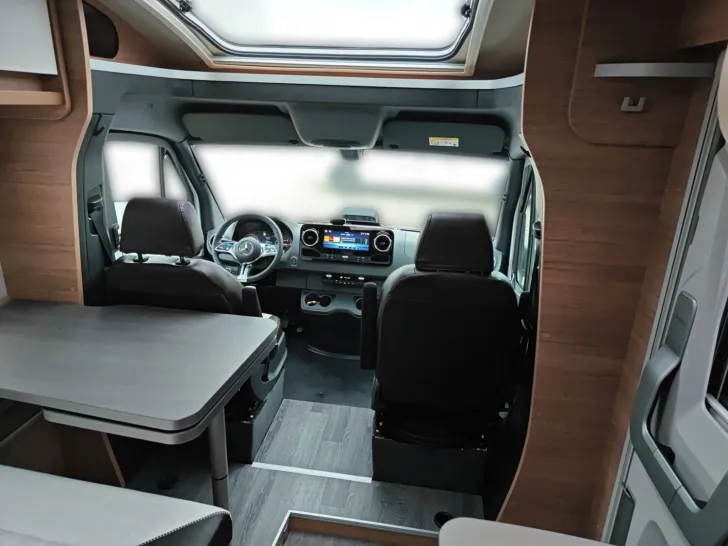 Fahrzeugbild Weinsberg CaraCompact MB EDITION PEPPER 640 MEG #11