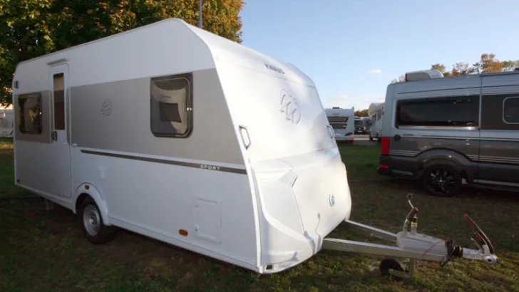 Fahrzeugbild Knaus Sport 450 FU #1