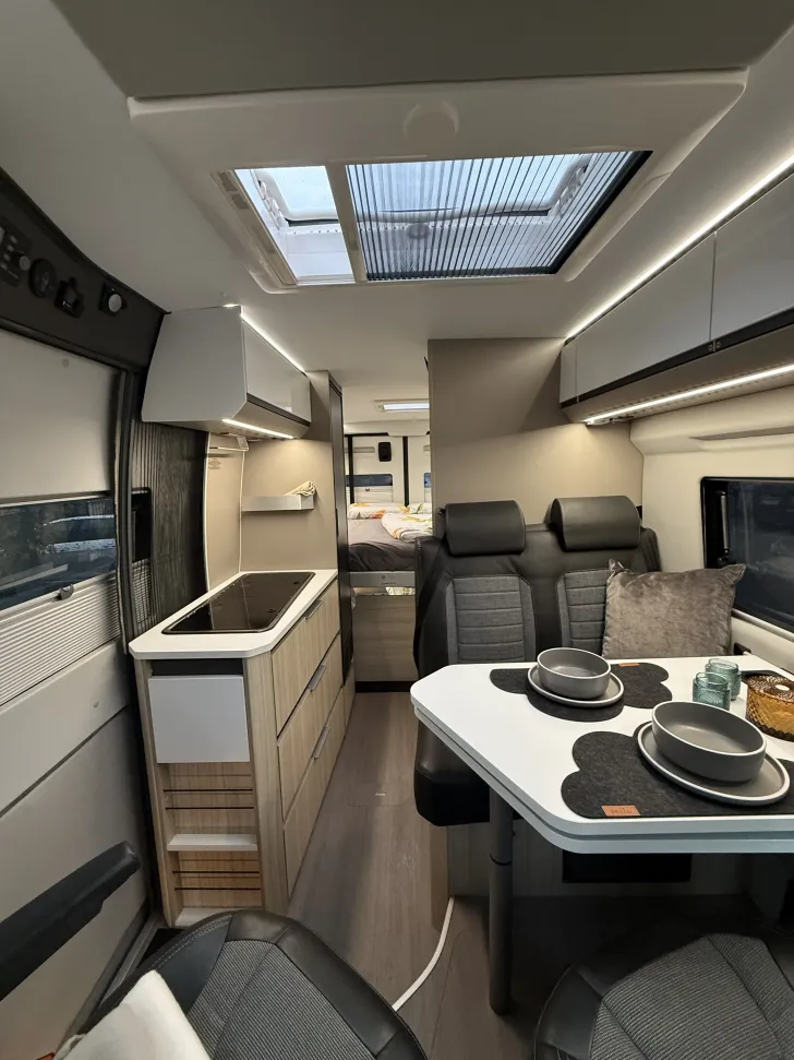 Fahrzeugbild Adria Twin Plus 640 SGX Automatik, 140PS #4