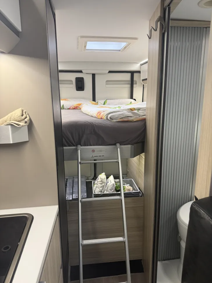 Fahrzeugbild Adria Twin Plus 640 SGX Automatik, 140PS #20