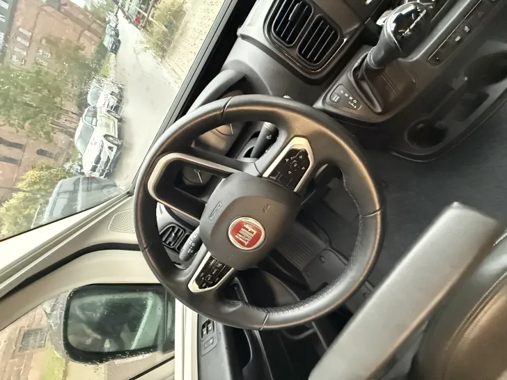 Fahrzeugbild Adria Twin Plus 640 SGX Automatik, 140PS #28