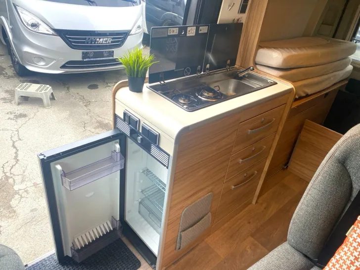 Fahrzeugbild Hymer Ayers Rock Fiat Schlafdach,Automatik,D-Heizung #11