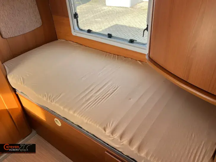 Fahrzeugbild Pilote Explorateur 715 #14