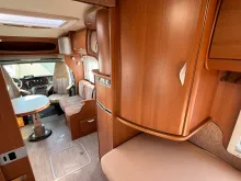 Fahrzeugbild Pilote Explorateur 715 #31