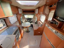 Fahrzeugbild Pilote Explorateur 715 #34