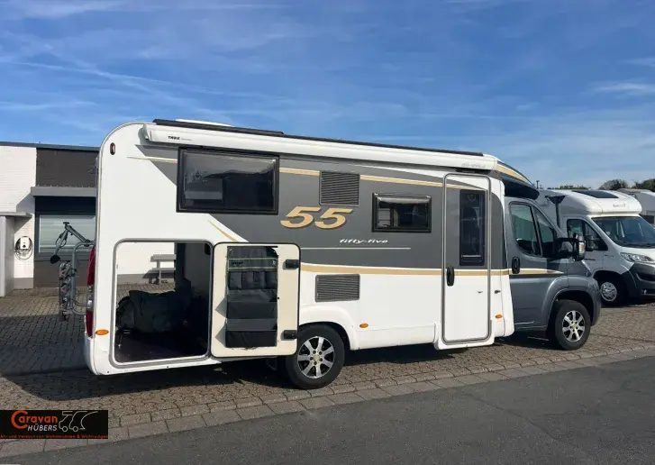 Fahrzeugbild Bürstner Nexxo T 690 G Fifty-Five #38