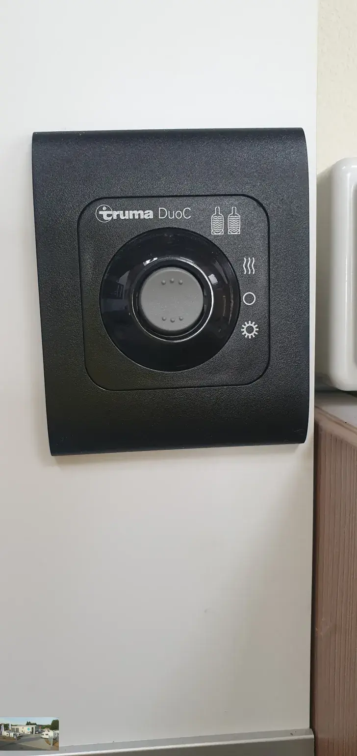 Fahrzeugbild Bürstner Lyseo T 728 G 2x TV, Markise, Klima, Solar #14