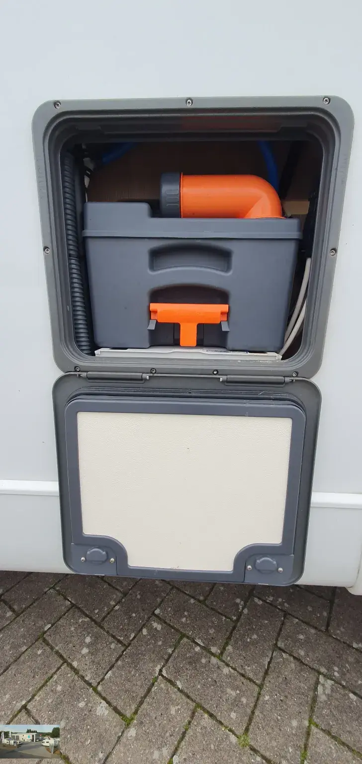 Fahrzeugbild Bürstner Lyseo T 728 G 2x TV, Markise, Klima, Solar #52