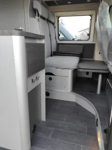 Fahrzeugbild Weinsberg CaraBus GREY EDITION FIRE 630 MEG #9