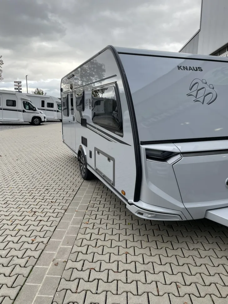 Fahrzeugbild Knaus Südwind BLACK SELECTION 500 EU Einzelbetten #6