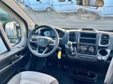 Fahrzeugbild Sunlight VAN  V66 Adventure #6
