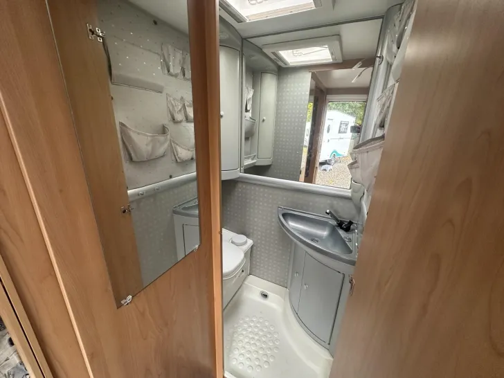Fahrzeugbild Bürstner Ventana 490 TK Top Familienwagen!! #8