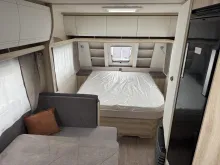 Fahrzeugbild Hobby De Luxe 460 SFf Modell 2027! 1500kg KingSizeBett #9