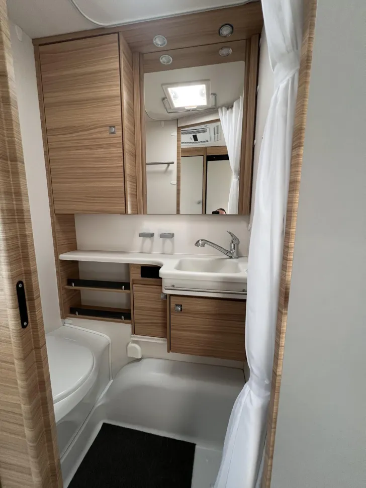 Fahrzeugbild Dethleffs Camper 510 ER *LTE-Antenne*Markise*FH*Glattblech #22