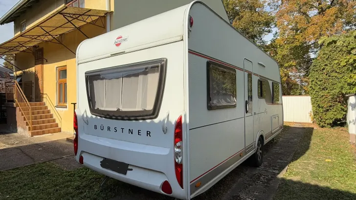 Fahrzeugbild Bürstner Premio Plus 520 TL gut gepflegt, Dach undicht - #5