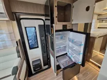 Fahrzeugbild Roller Team Zefiro Power Edition 287 P 180PS*WIFI*AUTOMATIK* #7