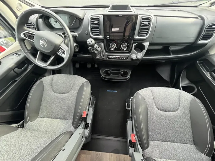 Fahrzeugbild Carado V 132 #13