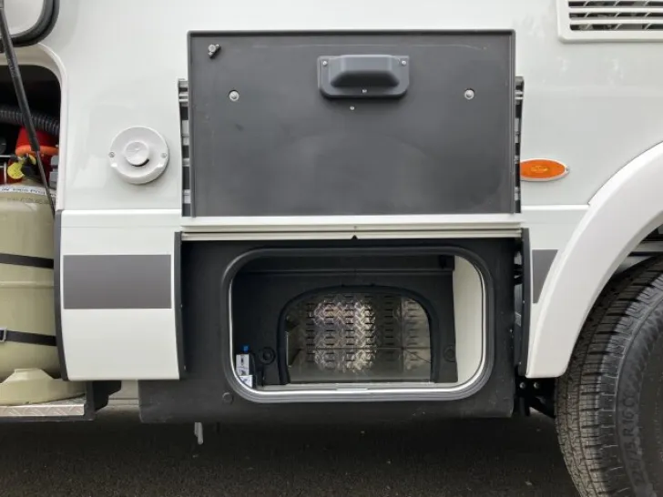 Fahrzeugbild Hymer /B-MC 600 I/ BMC 600 I/ B-Klasse / WhiteLine #7