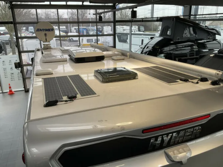 Fahrzeugbild Hymer B-ML 880 I / BML880 / hydr. Hubstützen / Solar #5