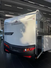 Fahrzeugbild Crosscamp EXPDN 7.0 EL Peugeot Face-to-Face #4