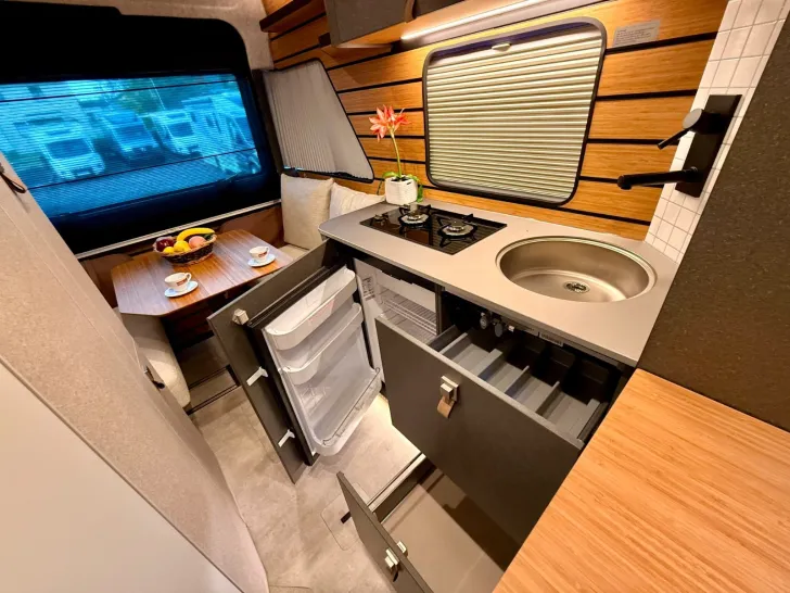 Fahrzeugbild Hymer Venture S #24