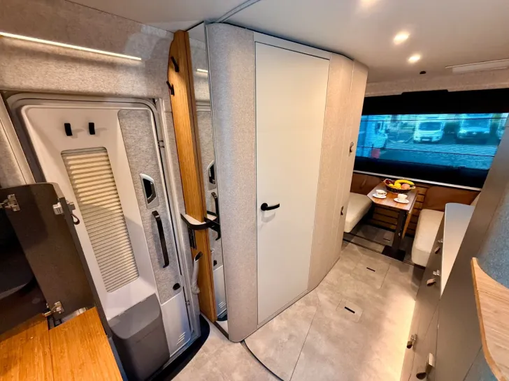 Fahrzeugbild Hymer Venture S #34