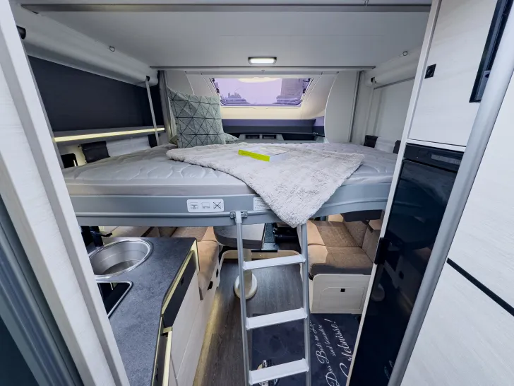 Fahrzeugbild Challenger Teilintegriert 328 Graphite Premium - SMILLA #23