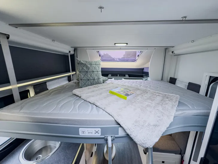 Fahrzeugbild Challenger Teilintegriert 328 Graphite Premium - SMILLA #25