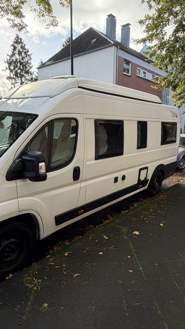 Fahrzeugbild Pössl R 640 #2