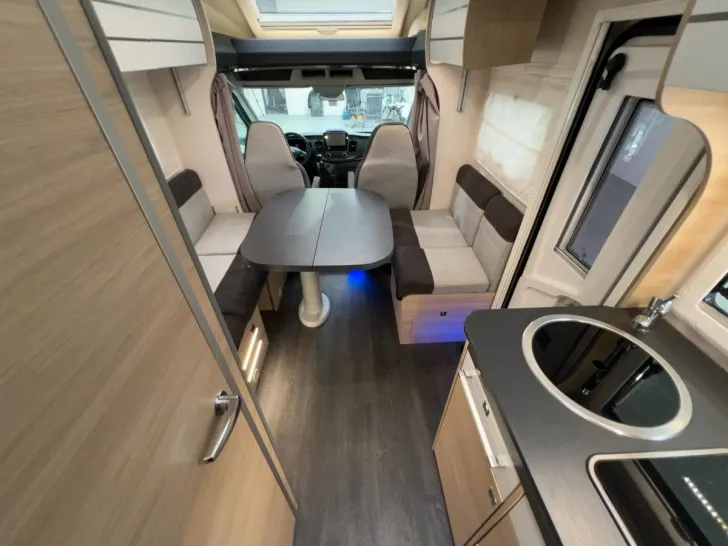 Fahrzeugbild Challenger 264/Festbett+Hubbett/Garage/Markise/Finanzierung #10