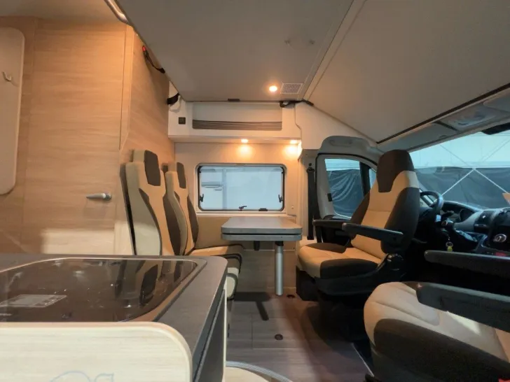 Fahrzeugbild Knaus BOXSTAR 600 SOLUTION 4 /Festbett+Hubbett/TOP!! #10